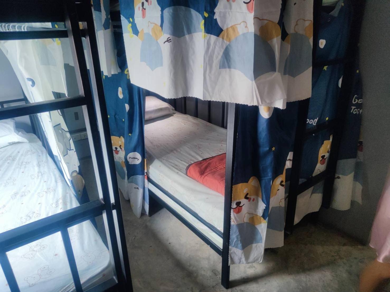 Yowgothai Hostel Bangkok Ngoại thất bức ảnh